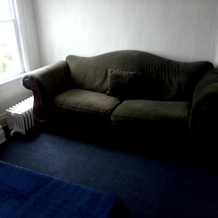 A Cozy Bedroom For You To Relax Pittsburgh Esterno foto
