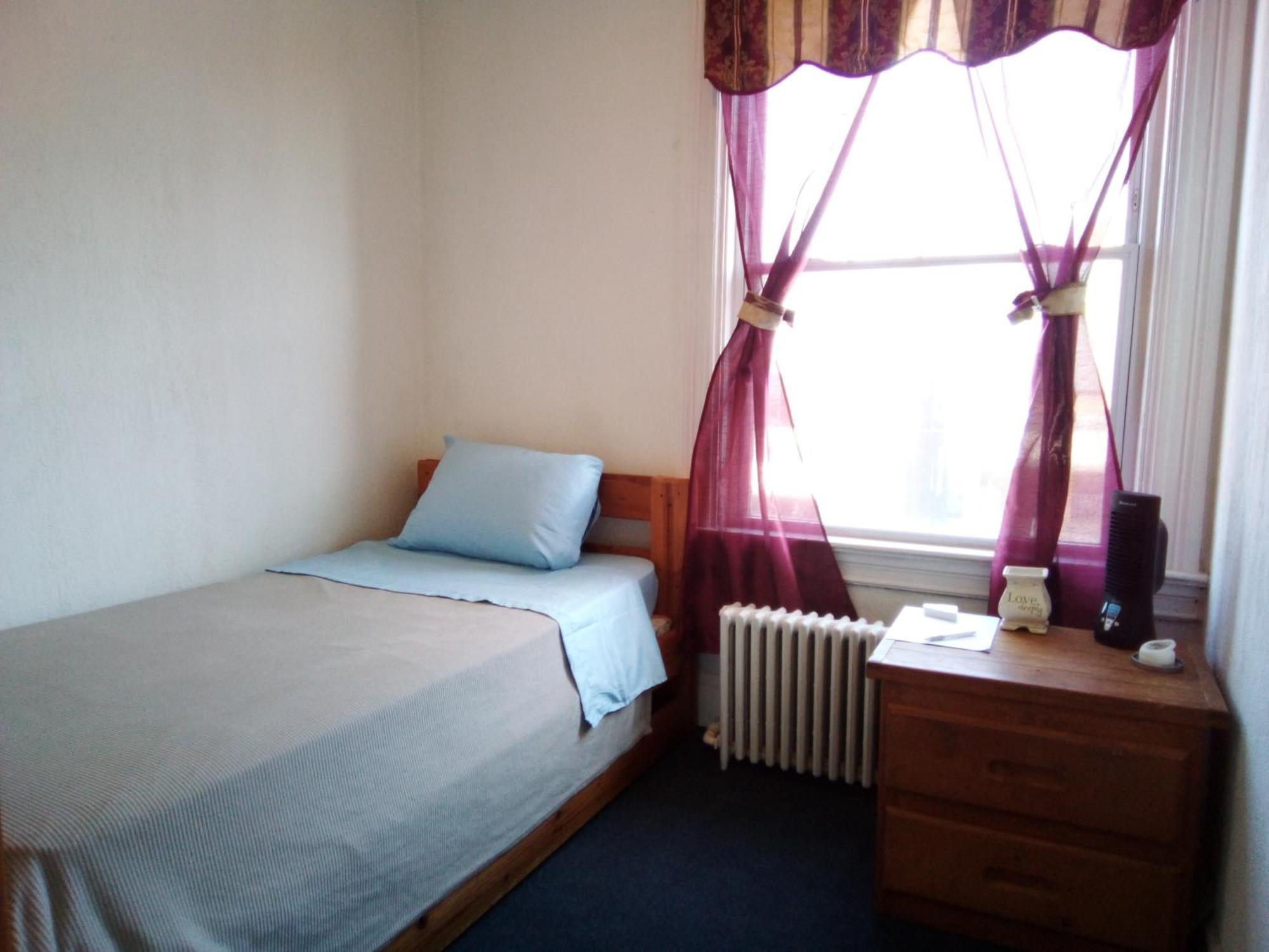A Cozy Bedroom For You To Relax Pittsburgh Esterno foto